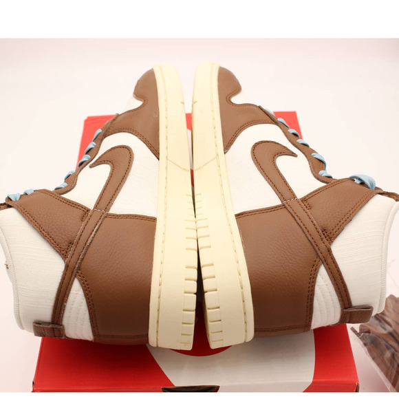 Nike Dunk High PRM Vintage Pecan Sail Men's Size 9 Style DQ8800 200 - Picture 6 of 9